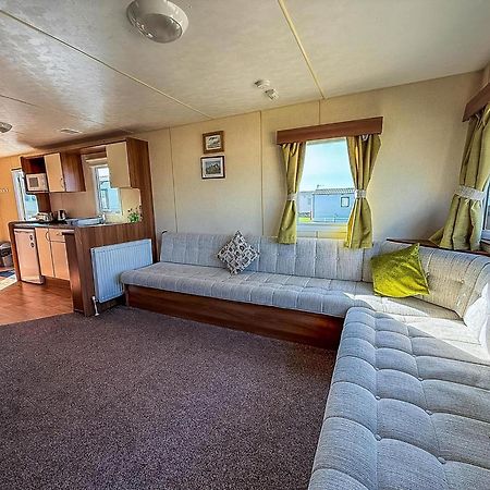 Homely Caravan At Manor Park, Nearby Hunstanton Beach In Norfolk Ref 23039T Exterior foto