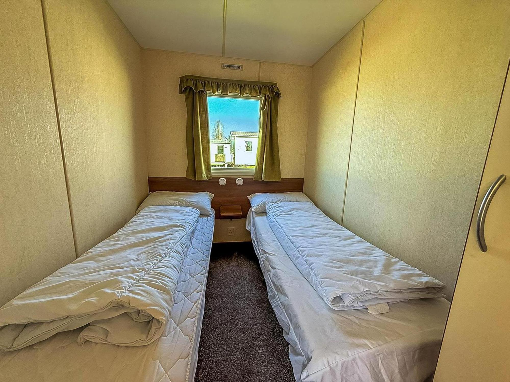 Homely Caravan At Manor Park, Nearby Hunstanton Beach In Norfolk Ref 23039T Exterior foto